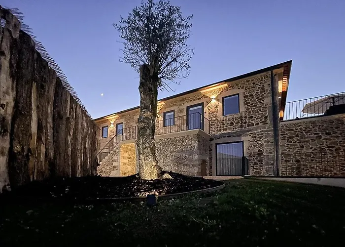 Villa Stay Luxury Property Ponte De Lima וילה