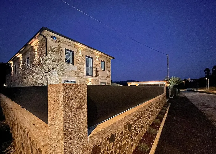 Villa Stay Luxury Property Ponte De Lima וילה